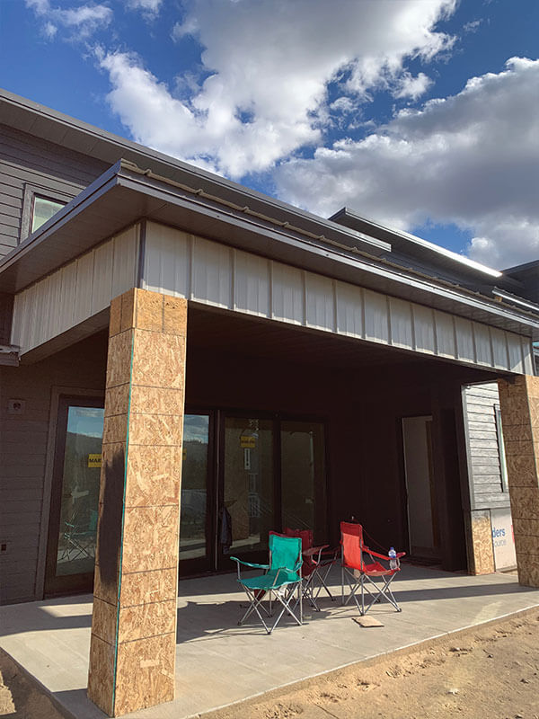 Modern home with board-and-batten siding and patio maintained by Gitter Done Construction in Eastern Washington
